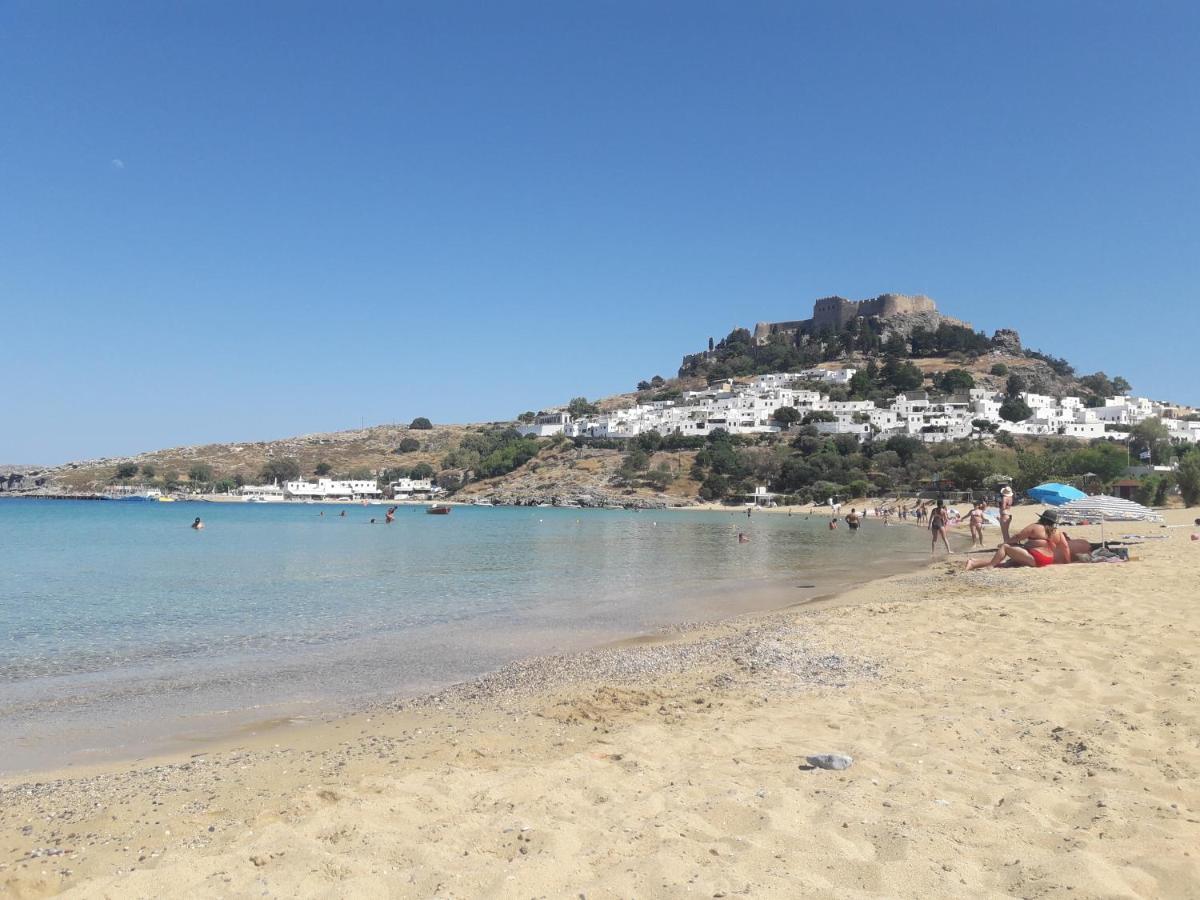 Philippos & Apartment *